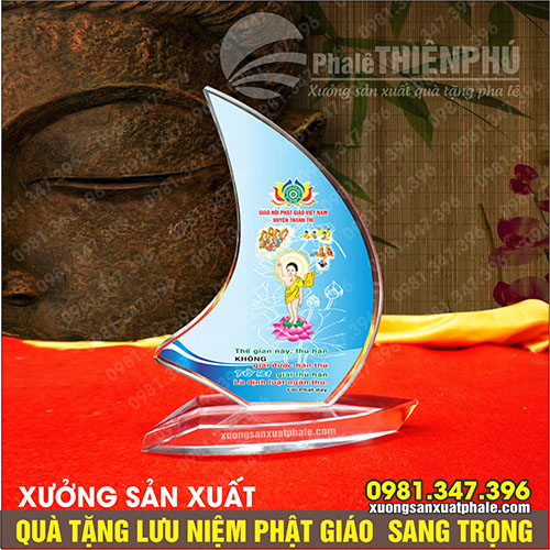 quà tặng cho phật tử