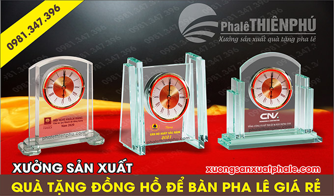mẫu quà tặng đồng hồ pha lê cao cấp 2