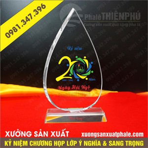 Kỷ niệm chương họp lớp 31